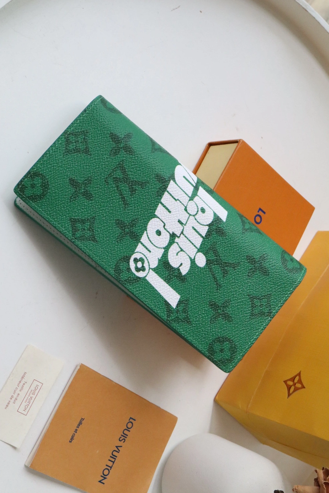 Affordable 4664 Louis Vuitton AAA Quality Wallets