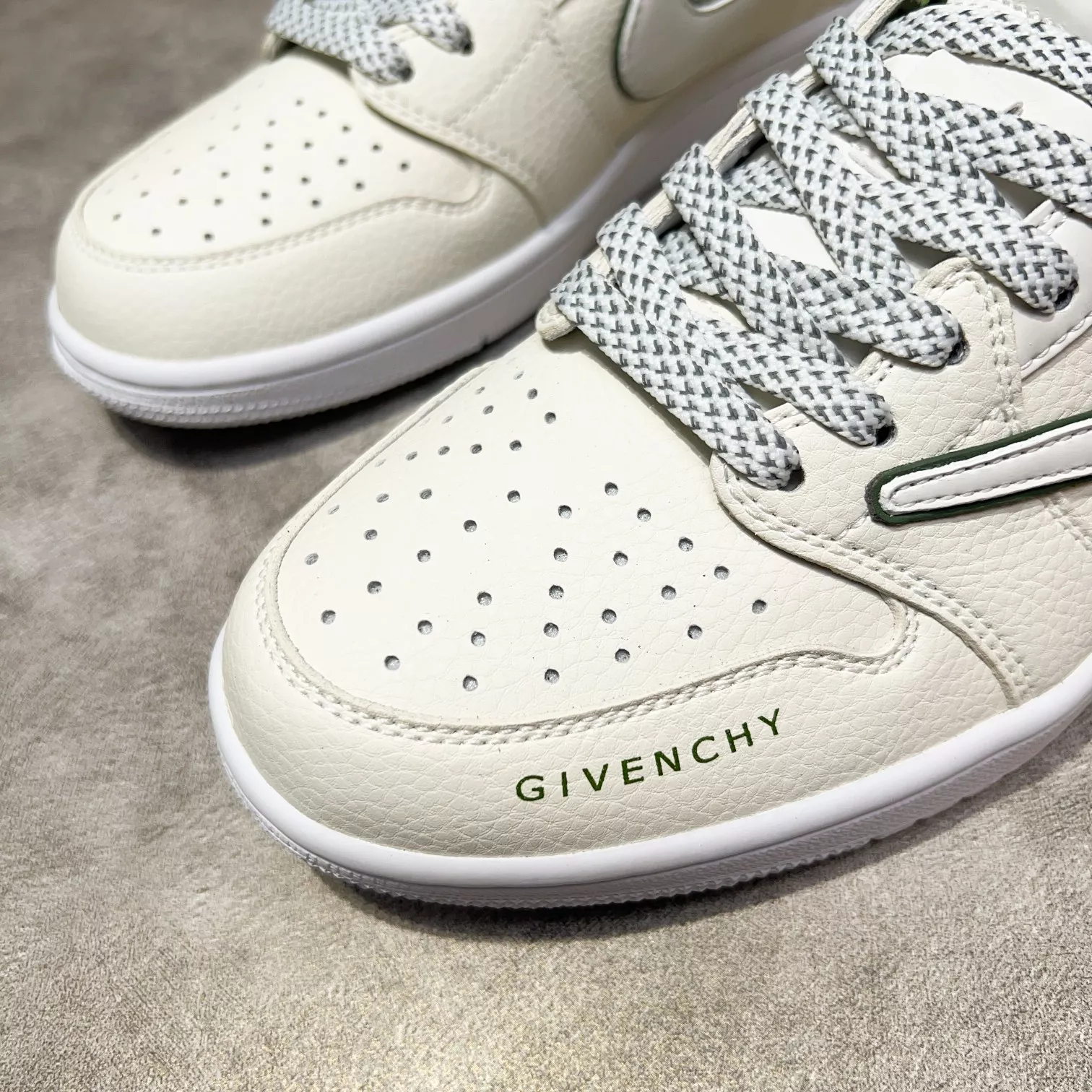Affordable 4690 Givenchy Casual Shoes For Men