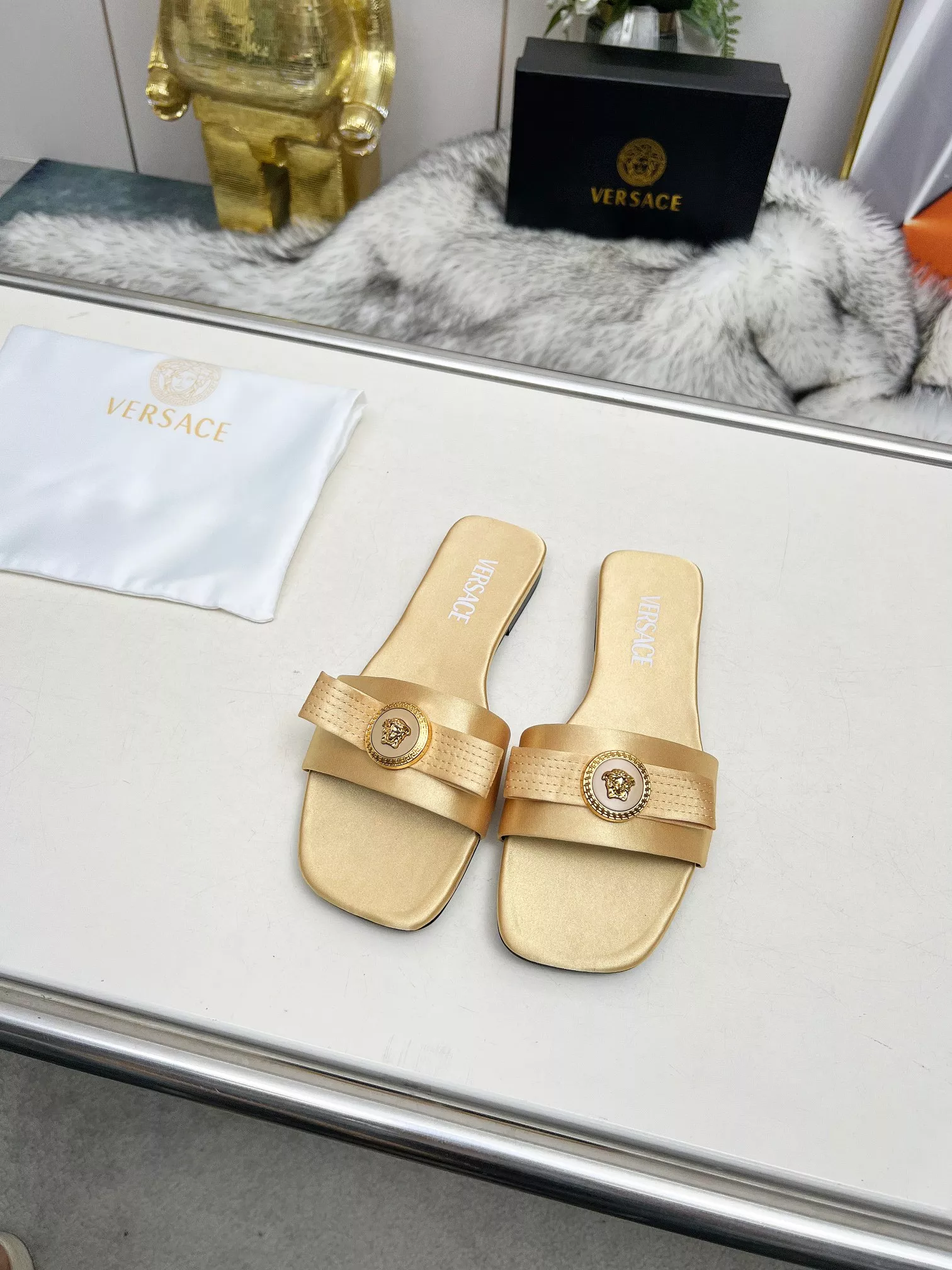 Affordable 4868 Versace Slippers For Women