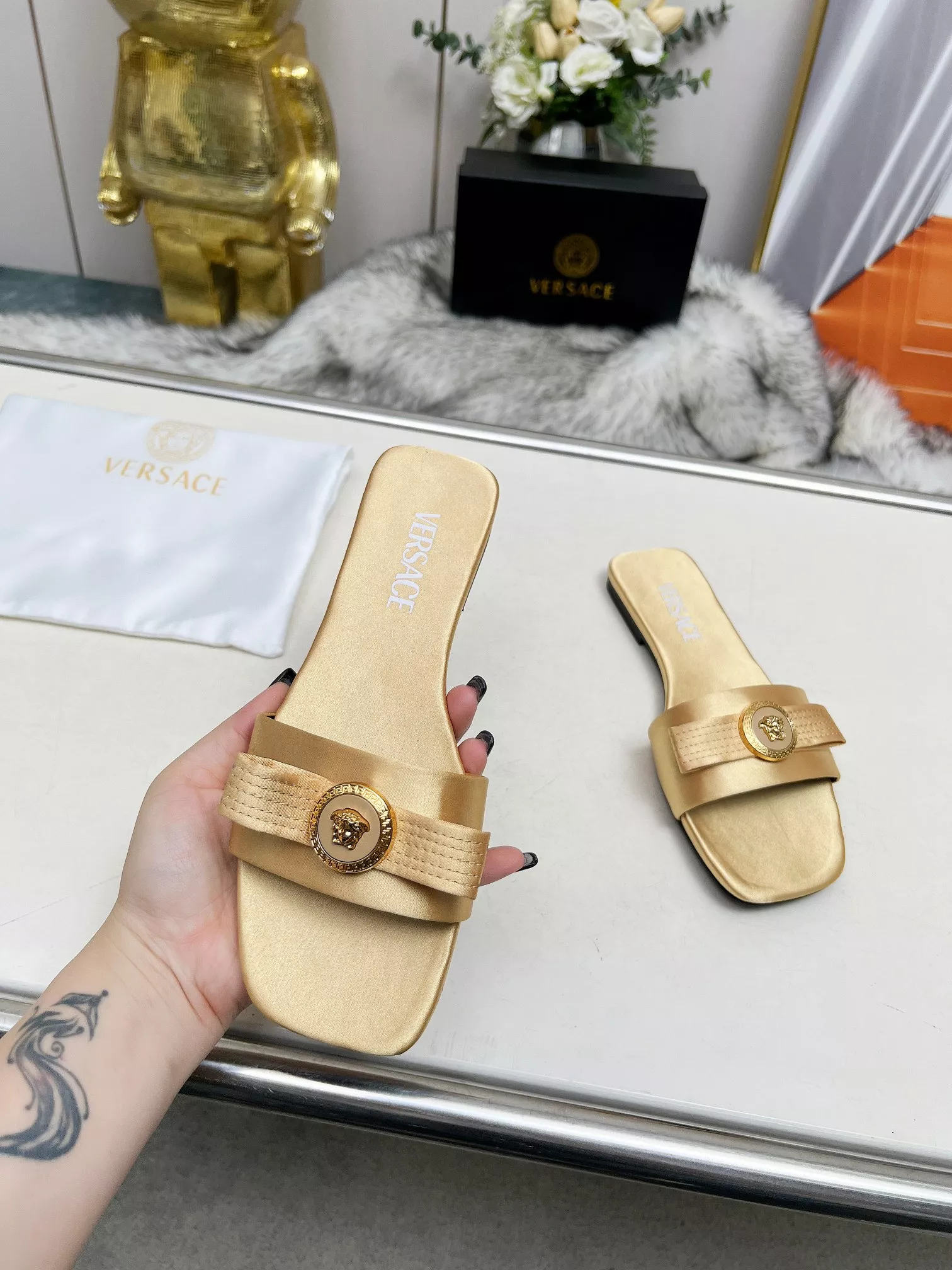 Affordable 4868 Versace Slippers For Women