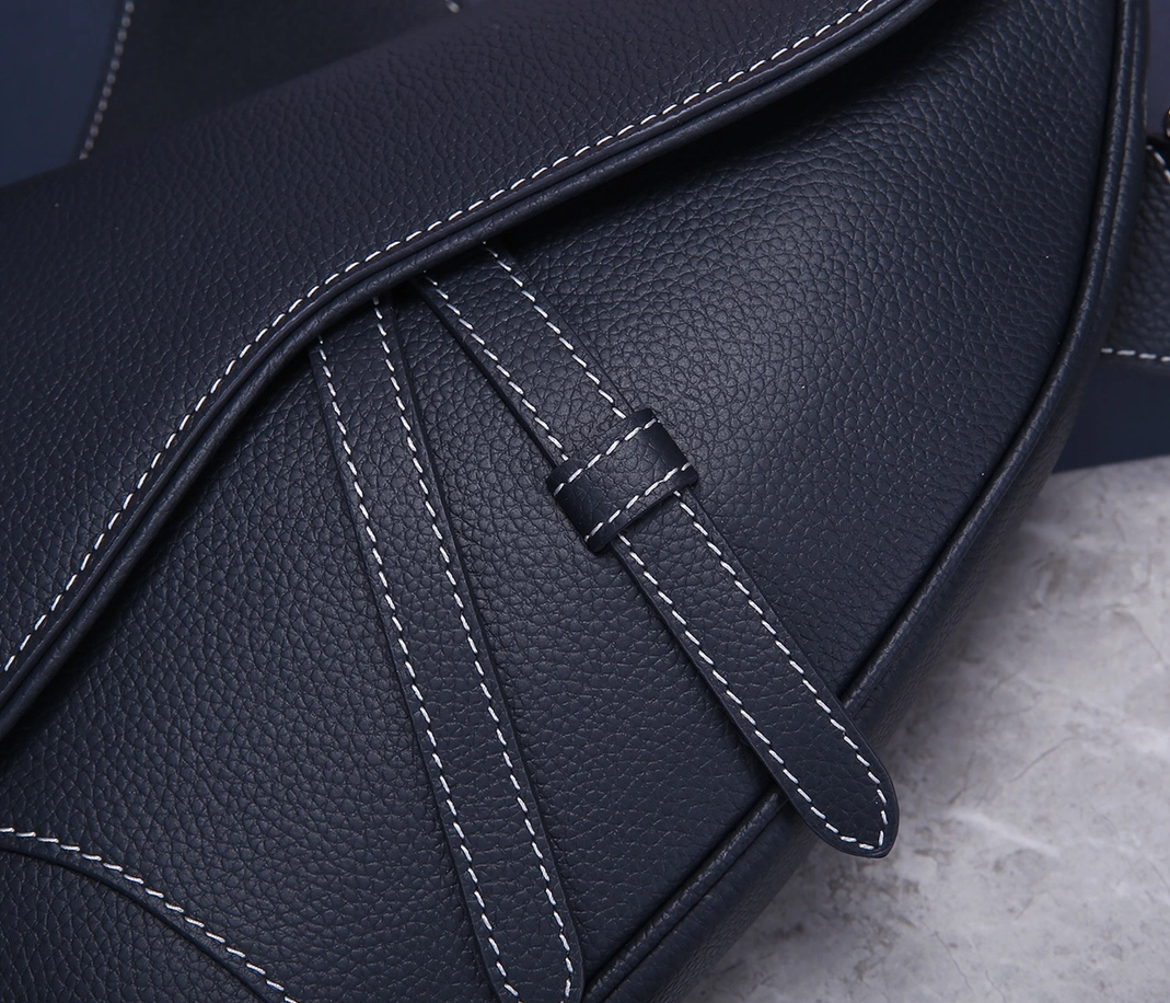 Affordable 4922 Christian Dior AAA Man Messenger Bags
