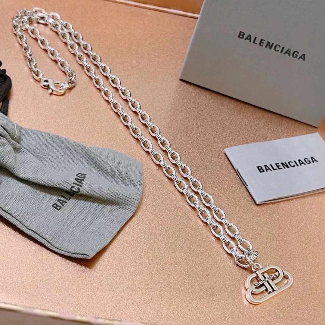Affordable 4979 Balenciaga Necklaces