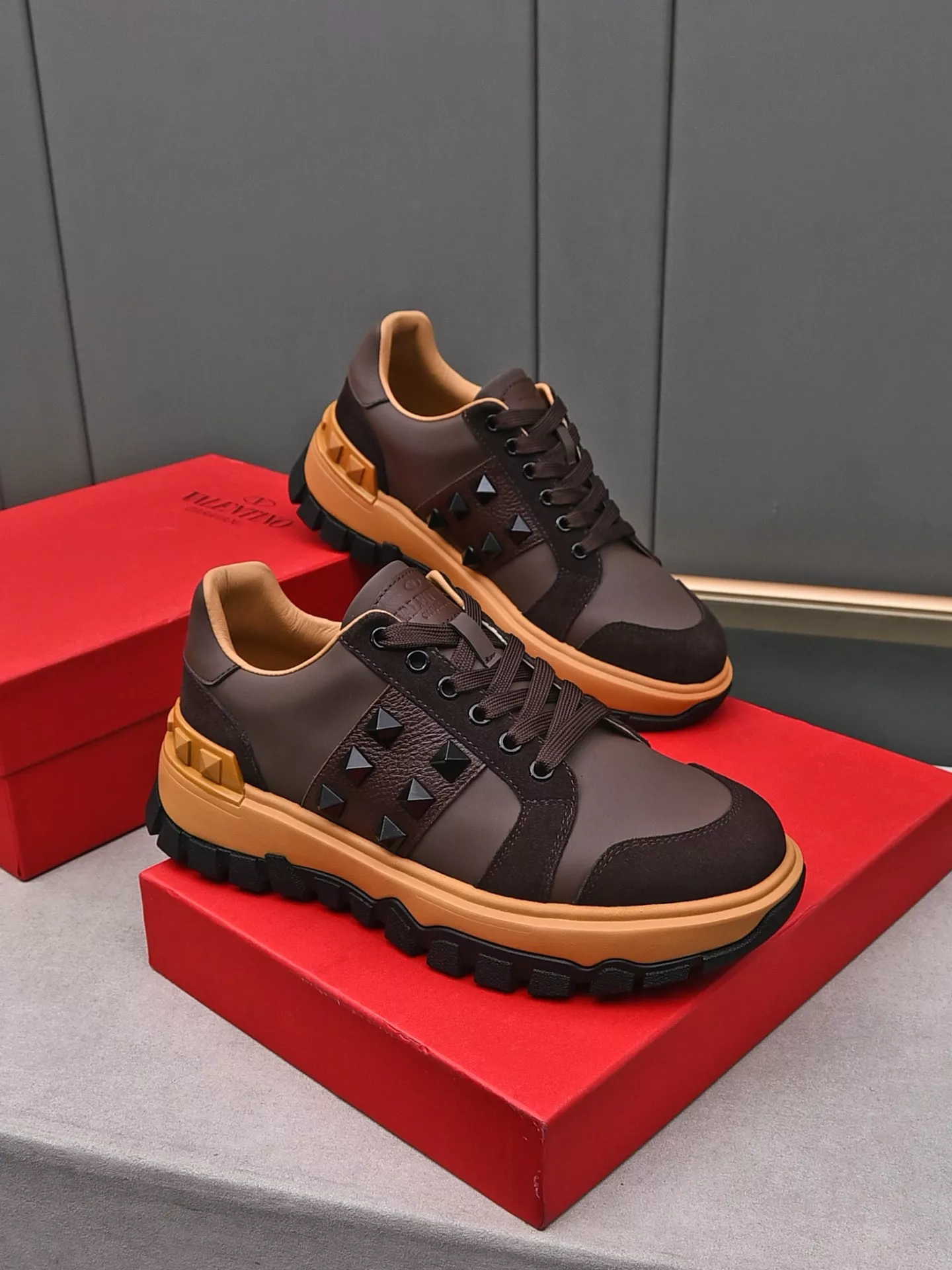 Affordable 5136 Valentino Casual Shoes For Men