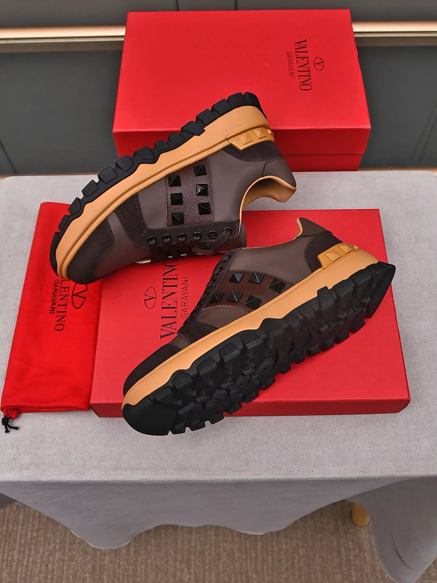 Affordable 5136 Valentino Casual Shoes For Men