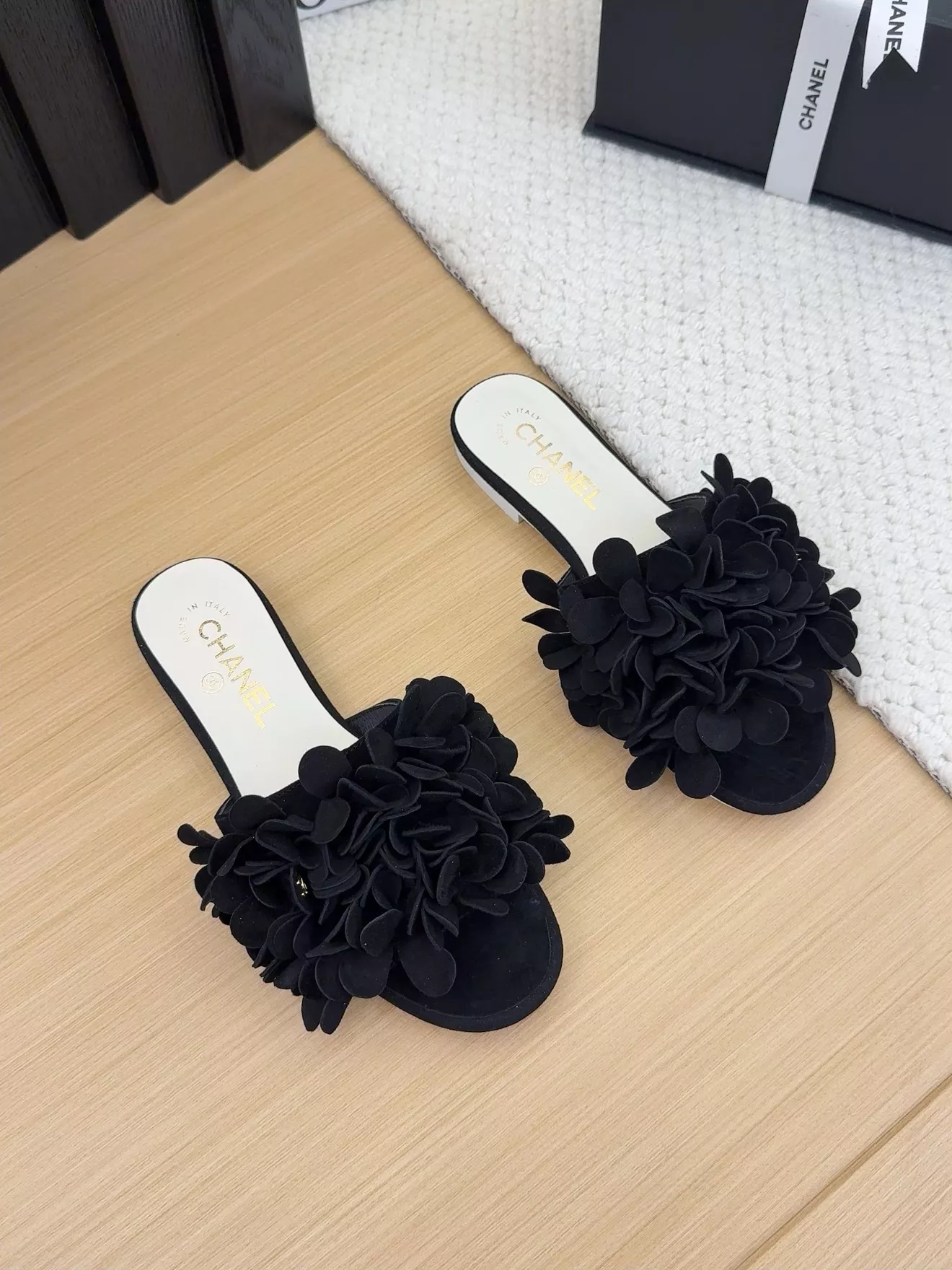 Affordable 5269 Chanel Slippers For Women