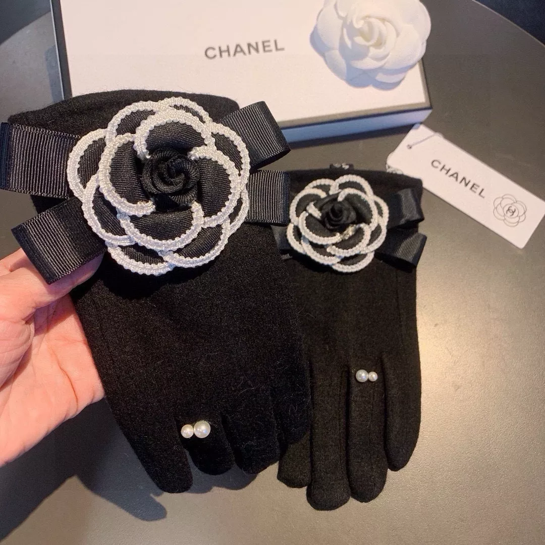 Affordable 5320 Chanel Gloves For Women