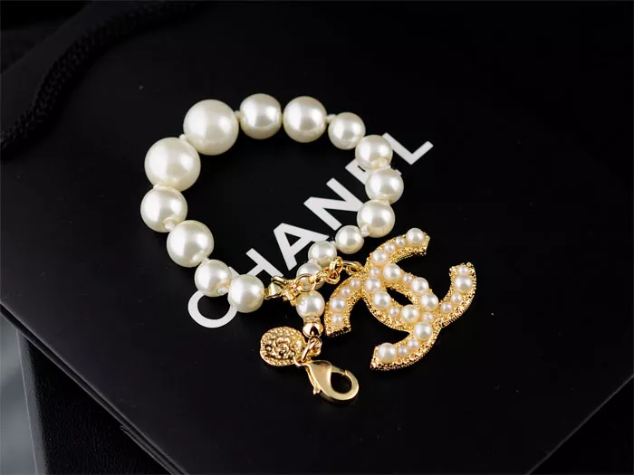 Affordable 5517 Chanel Bracelets For Women