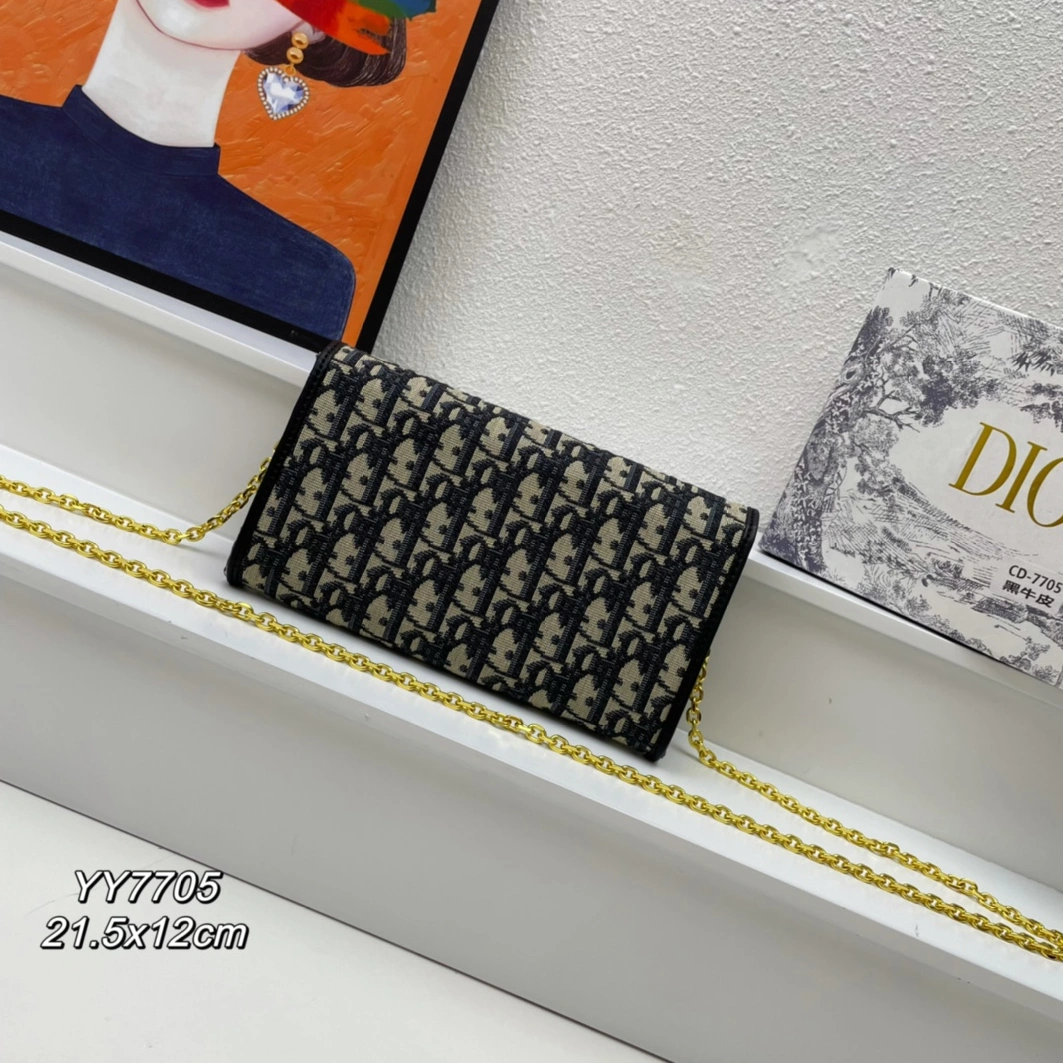 Affordable 5725 Christian Dior AAA Quality Messenger Bags For Women