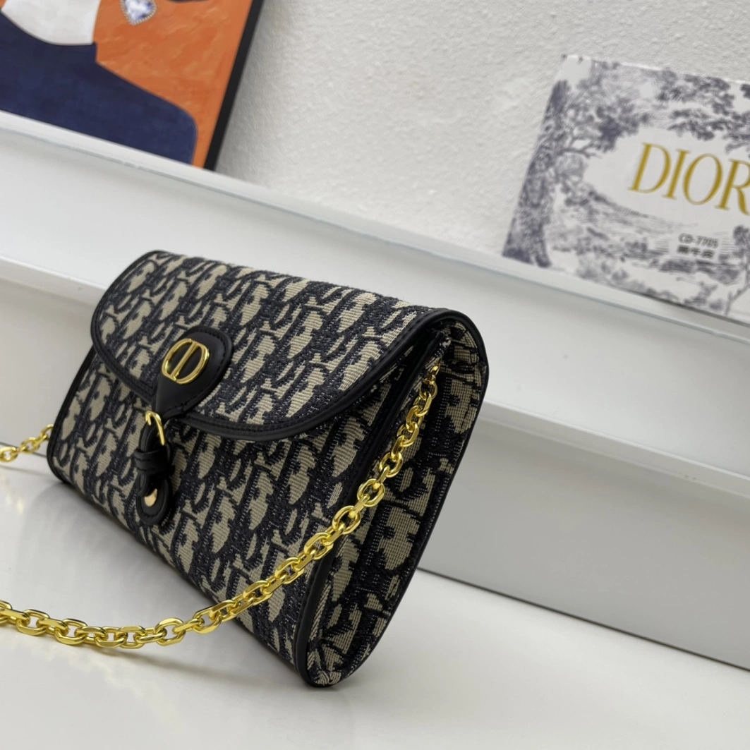 Affordable 5725 Christian Dior AAA Quality Messenger Bags For Women