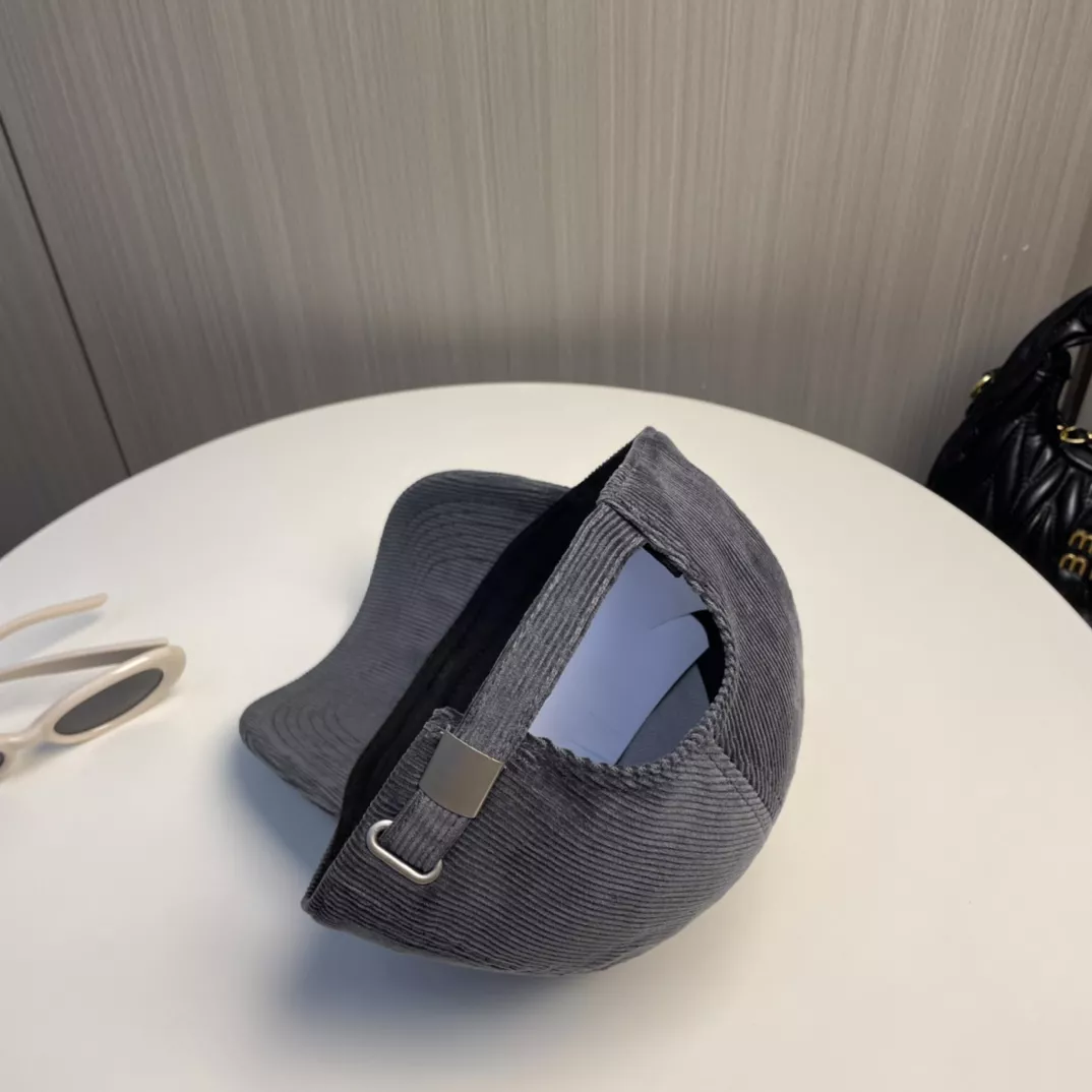 Affordable 5794 Celine Caps