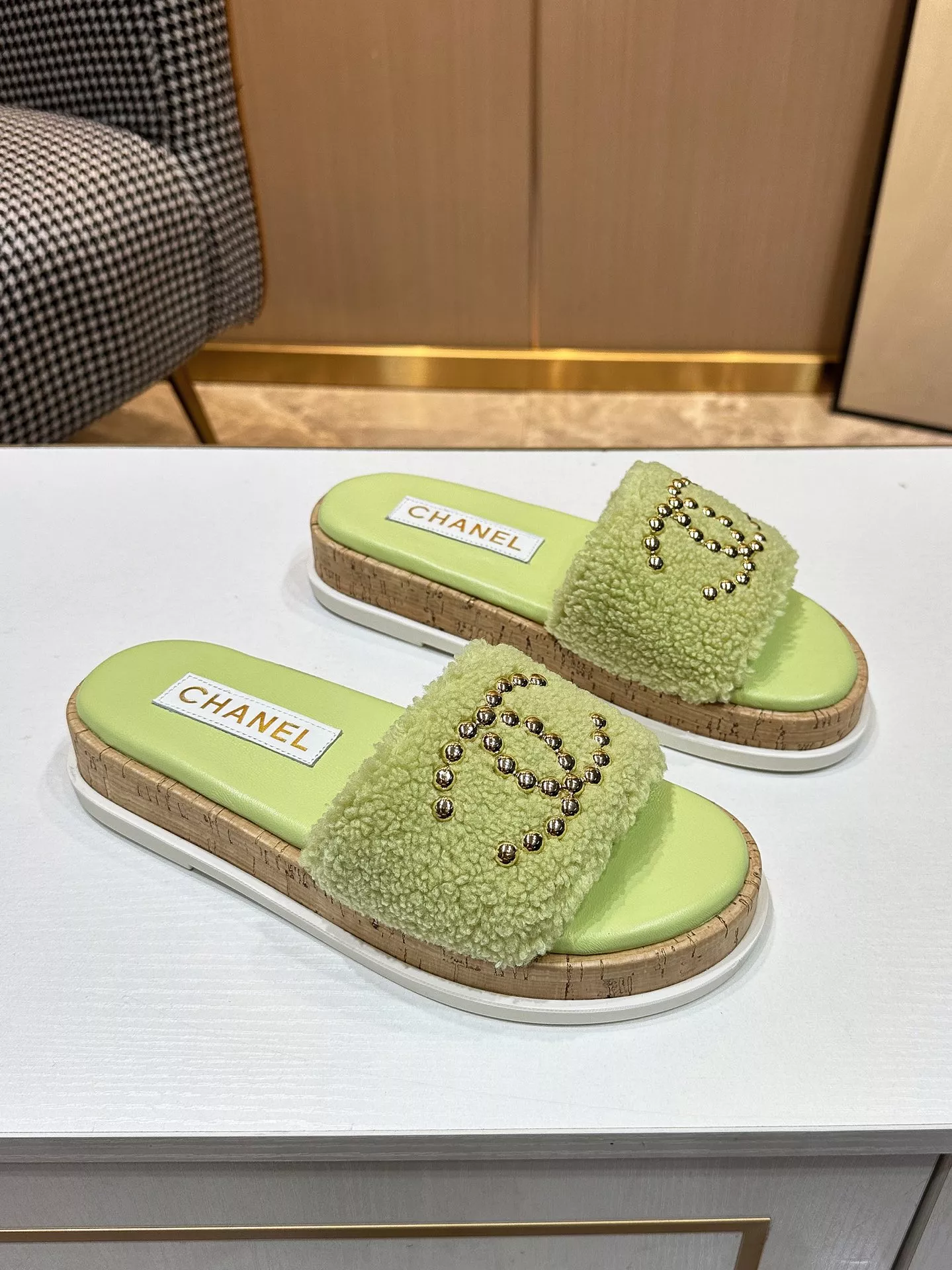Affordable 6051 Chanel Slippers For Women