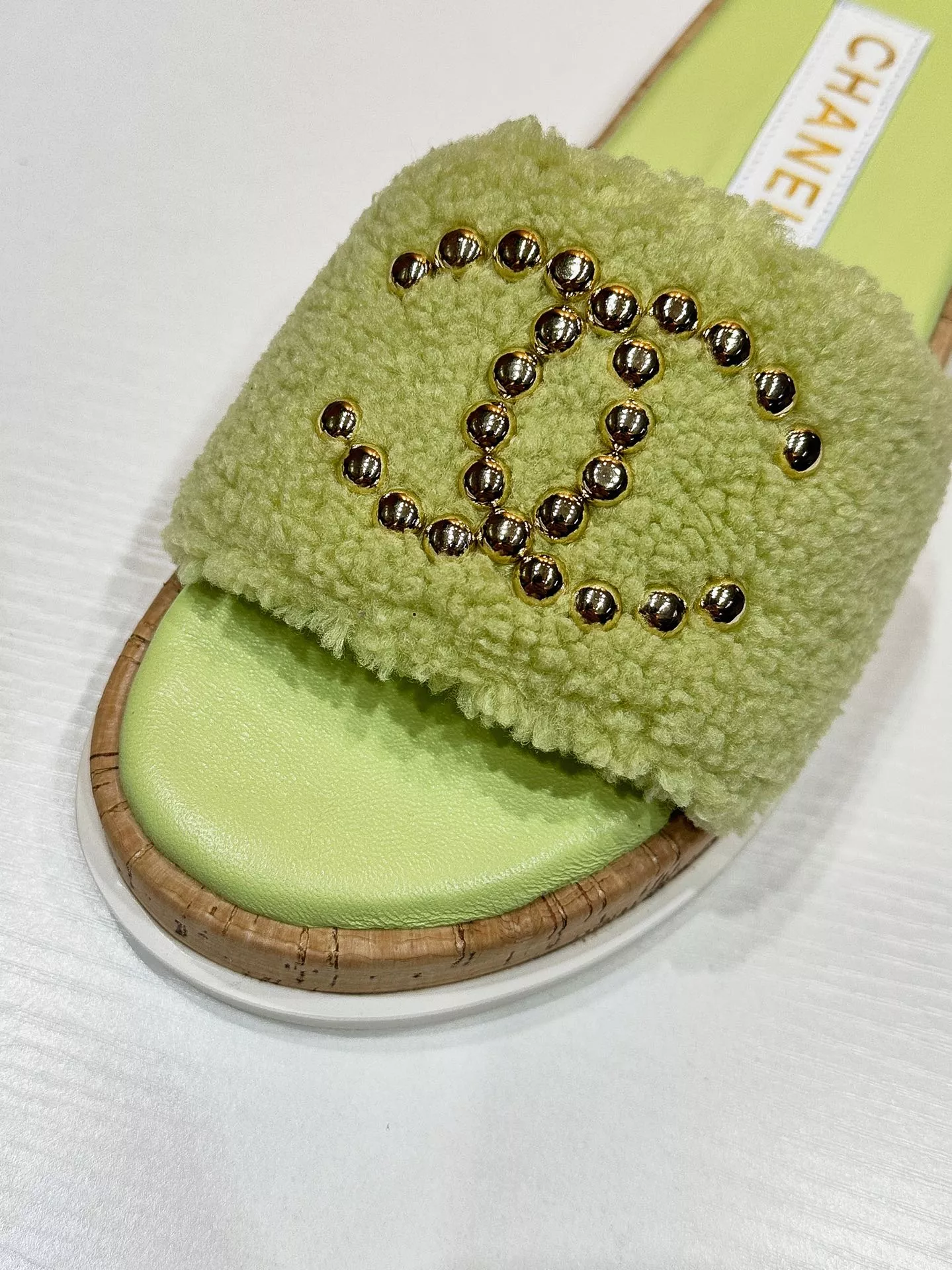 Affordable 6051 Chanel Slippers For Women