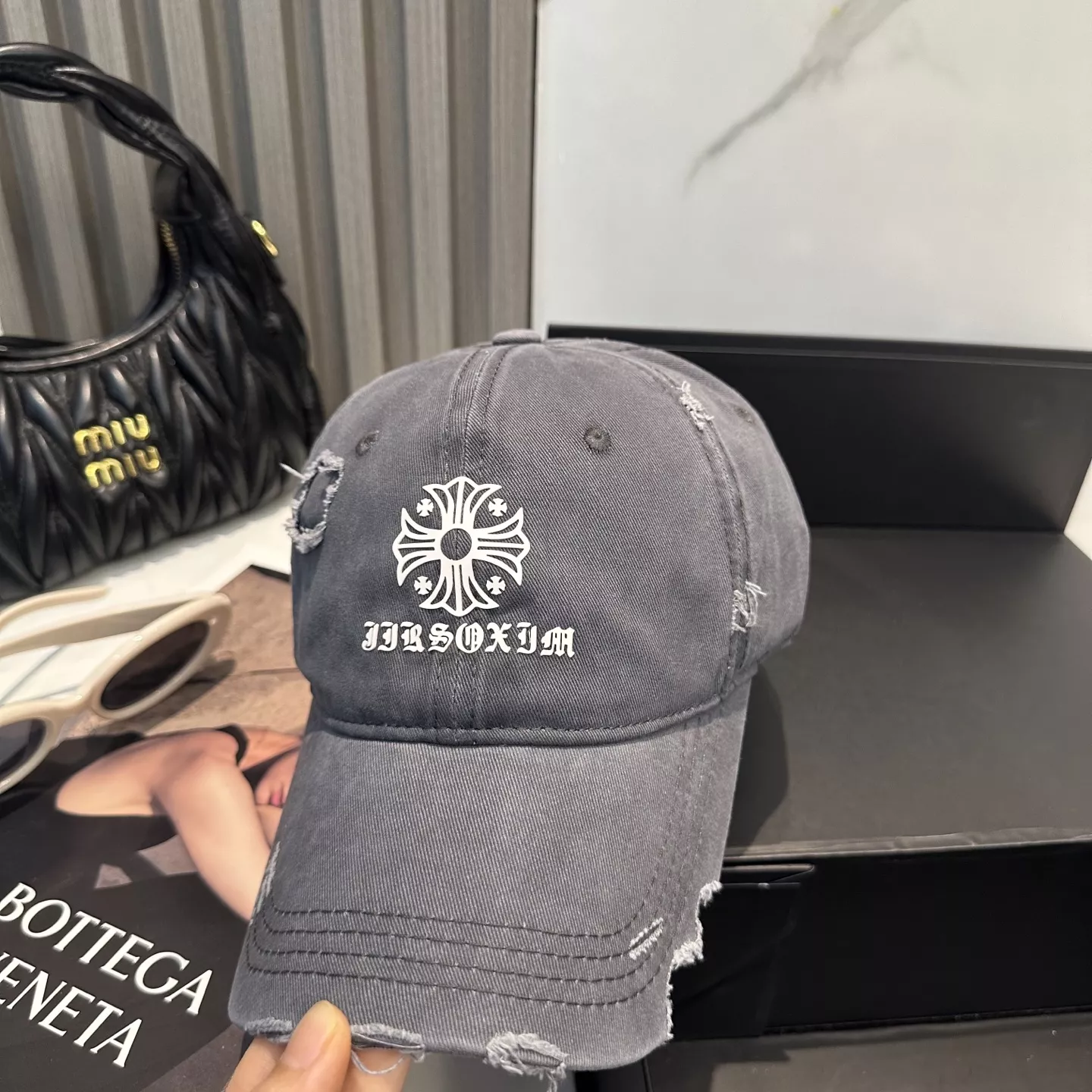 Affordable 6817 Chrome Hearts Caps