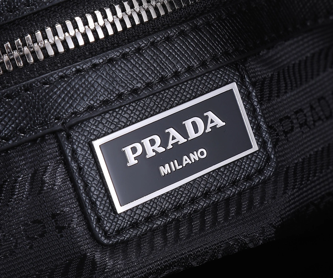 Affordable 6977 Prada AAA Man Wallets