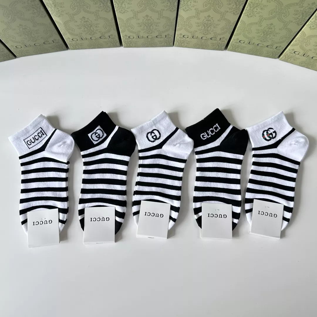 Affordable 7214 Gucci Socks For Unisex