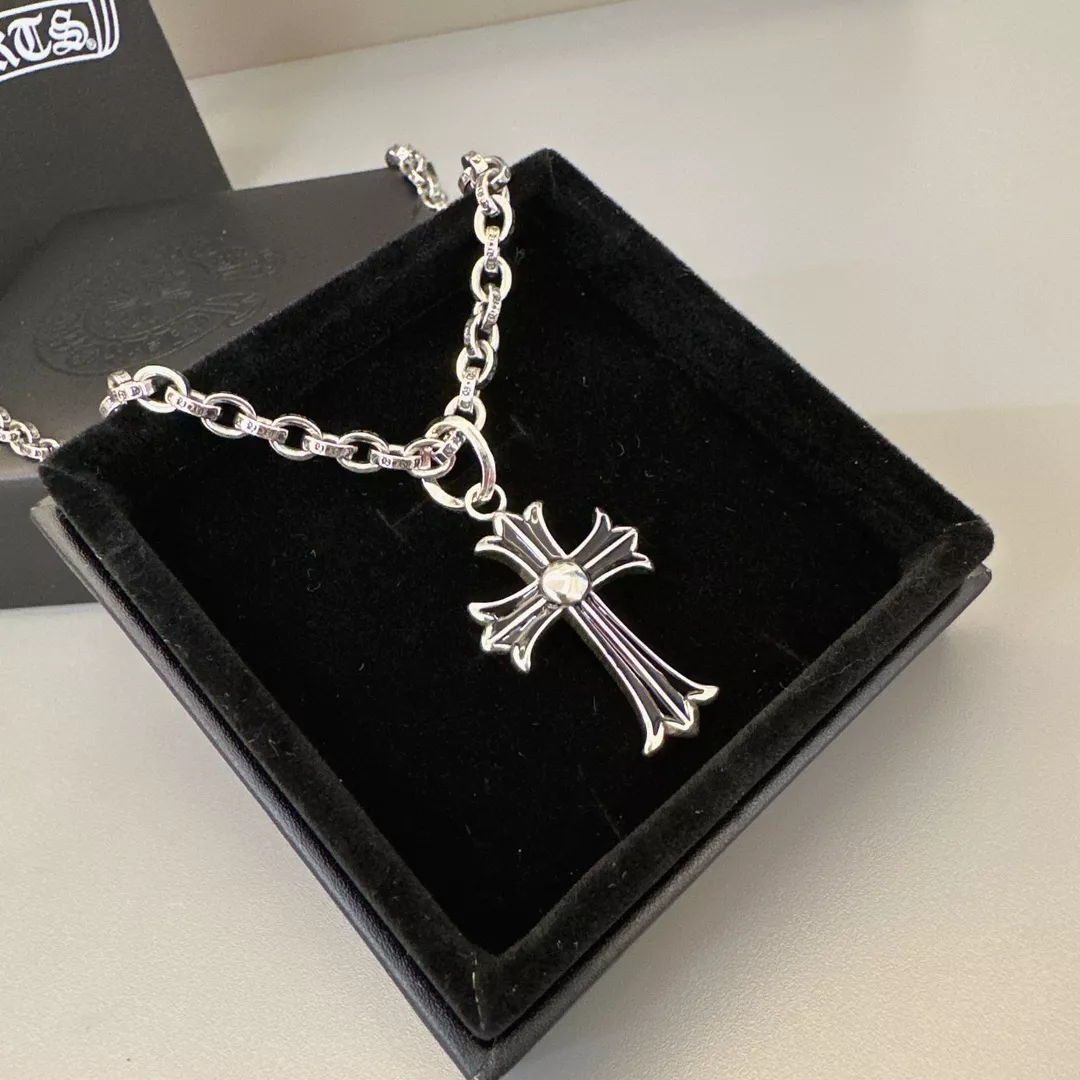 Affordable 7300 Chrome Hearts Necklaces