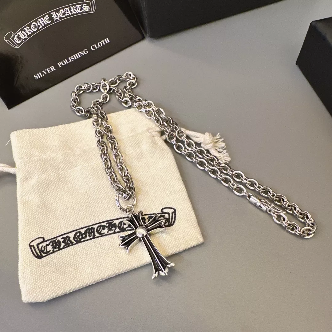 Affordable 7300 Chrome Hearts Necklaces