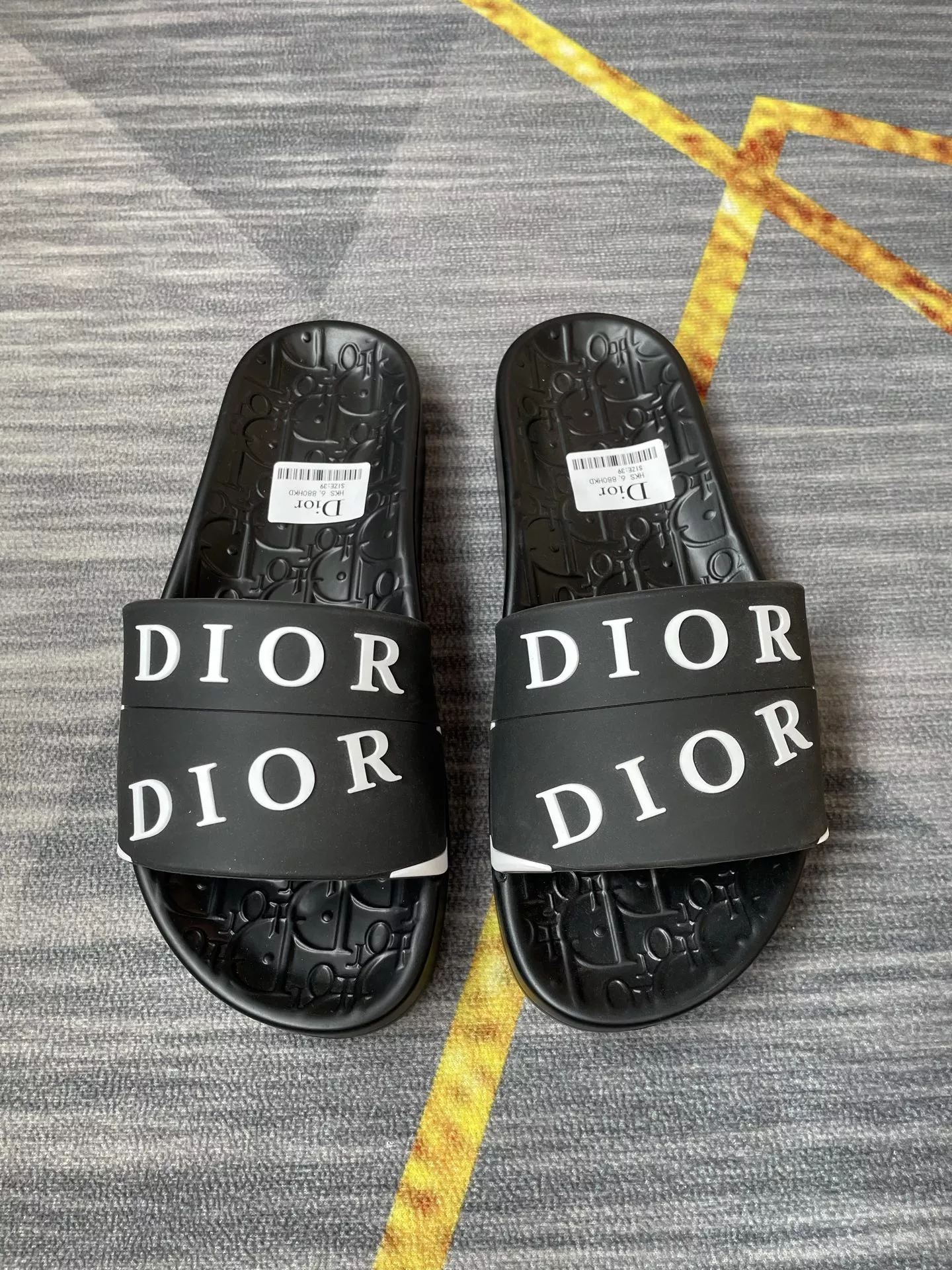 Affordable 7370 Christian Dior Slippers For Men