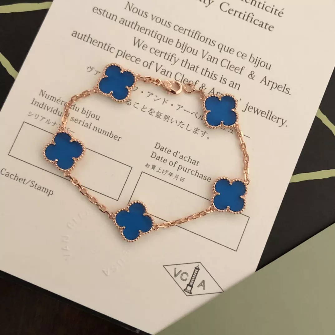 Affordable 7505 Van Cleef & Arpels Bracelets For Women