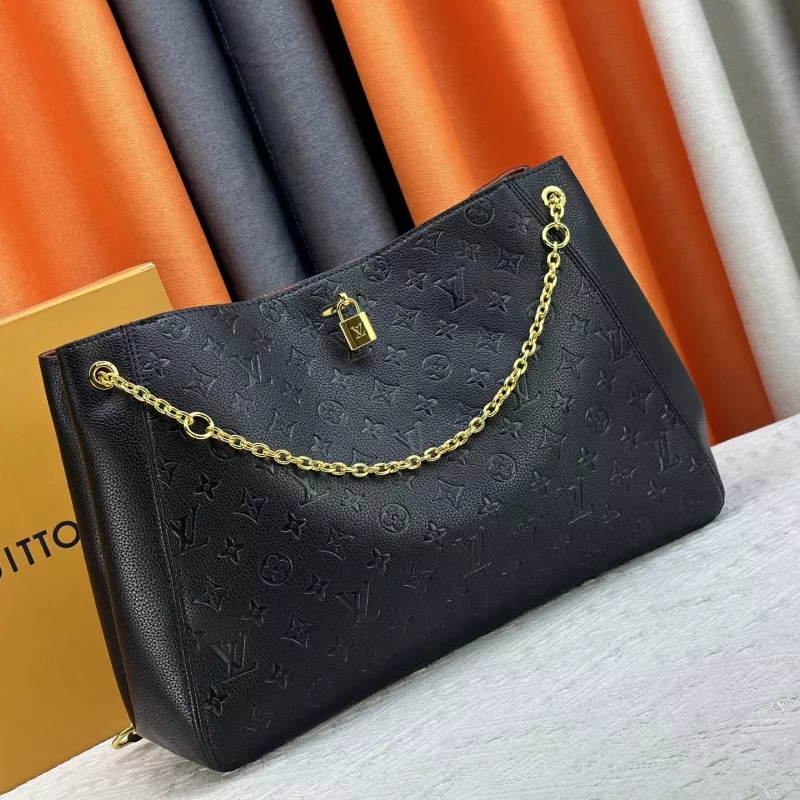 Affordable 7521 Louis Vuitton AAA Quality Messenger Bags For Women