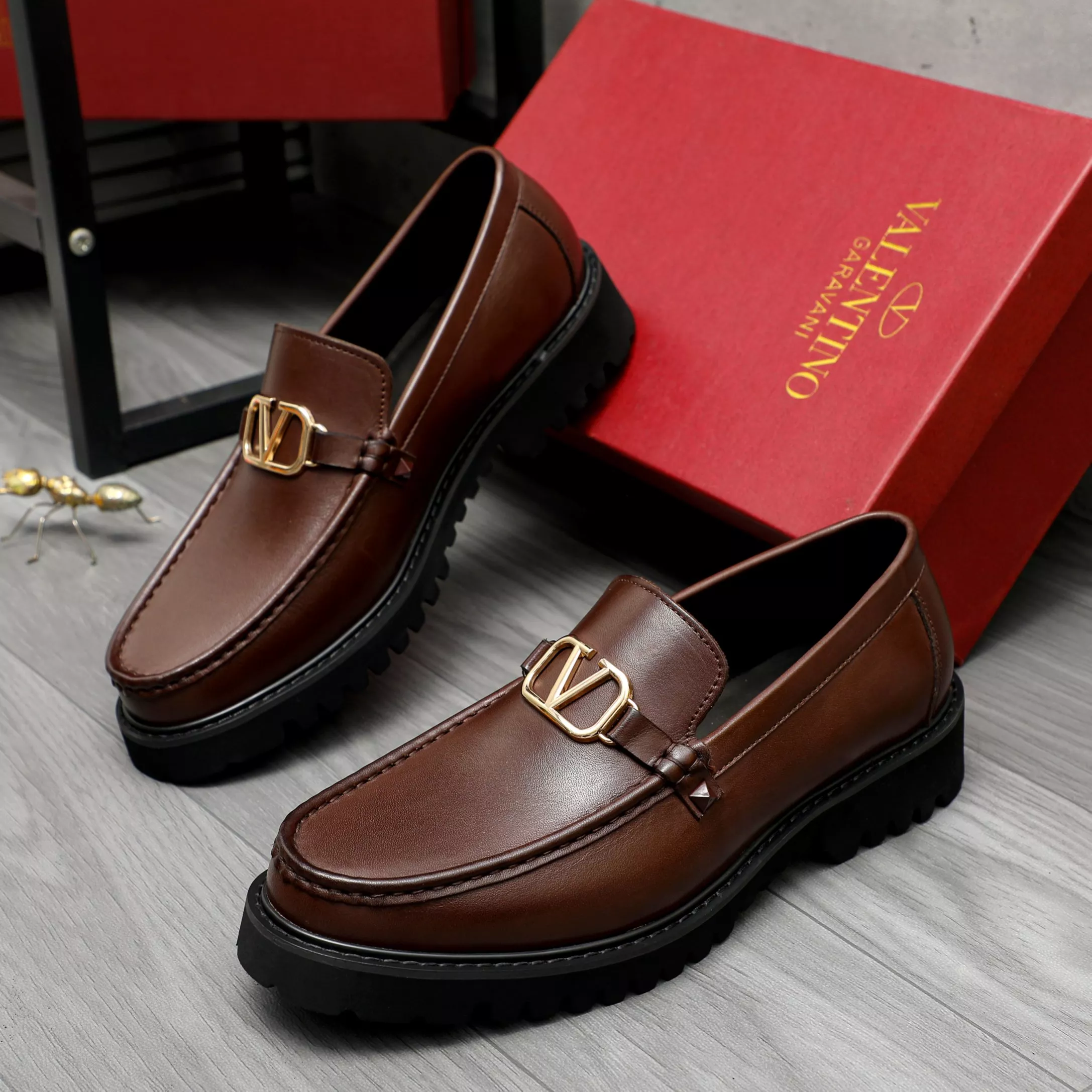 Affordable 757 Valentino Leather Shoes For Men