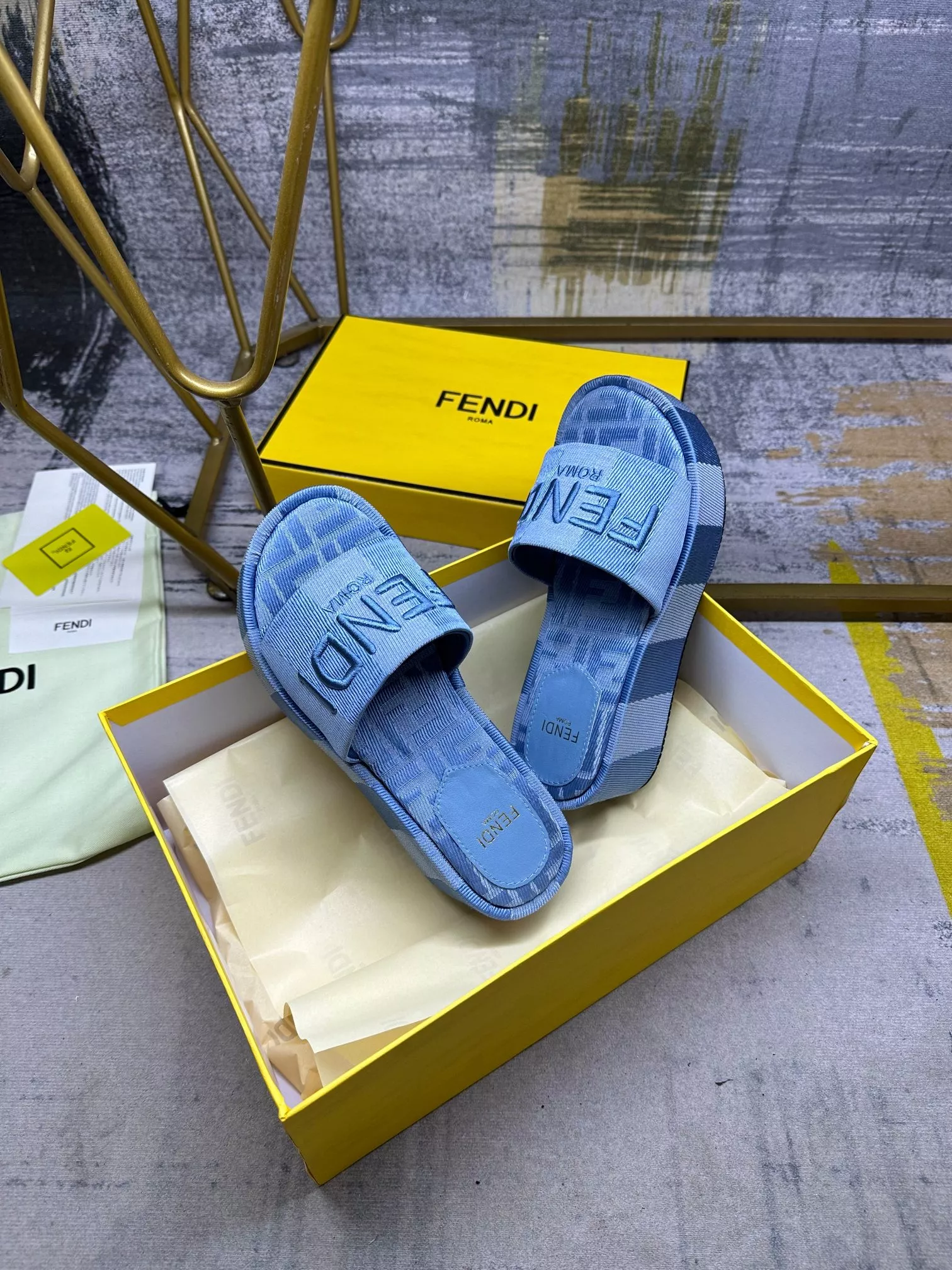 Affordable 767 Fendi Slippers For Women