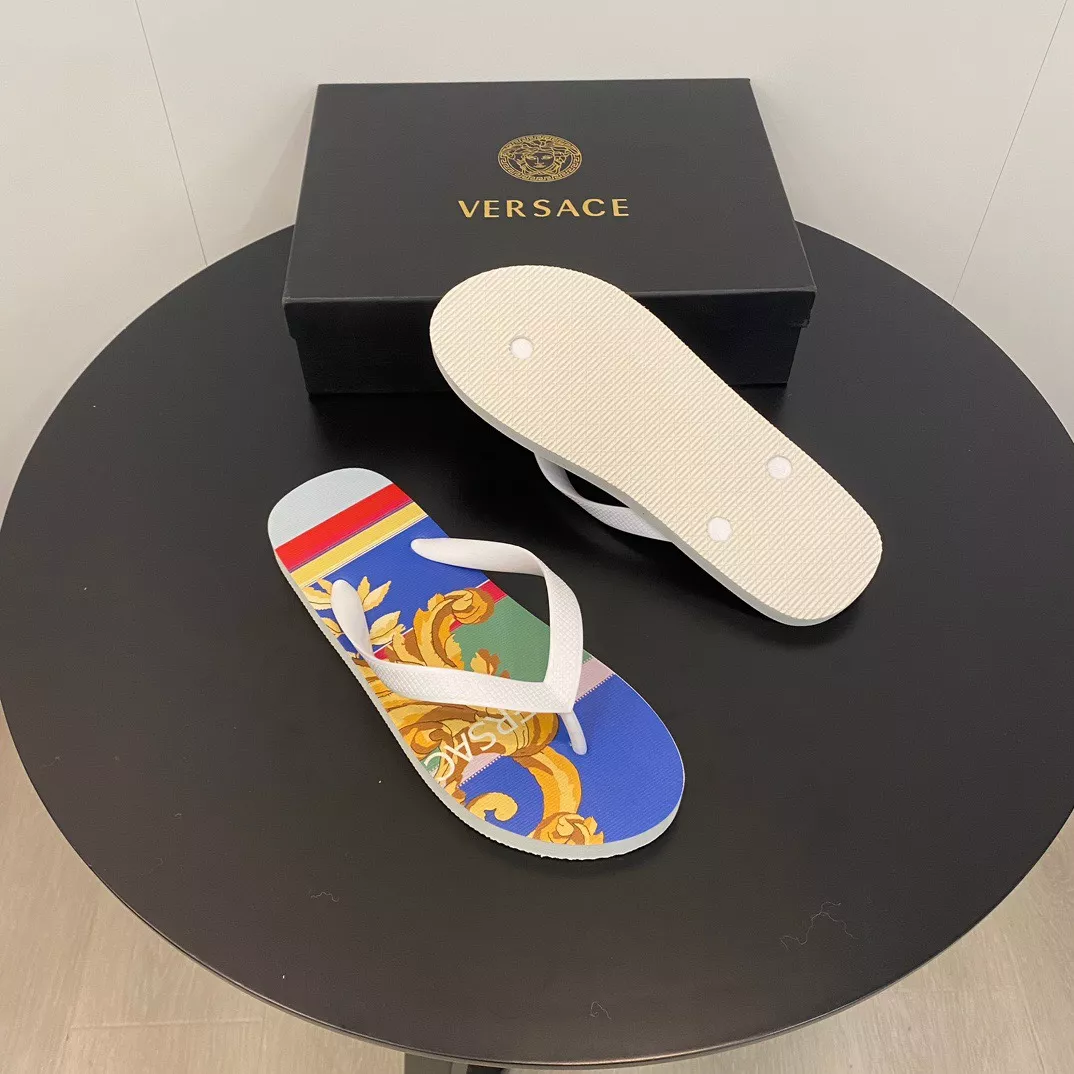 Affordable 7700 Versace Slippers For Men