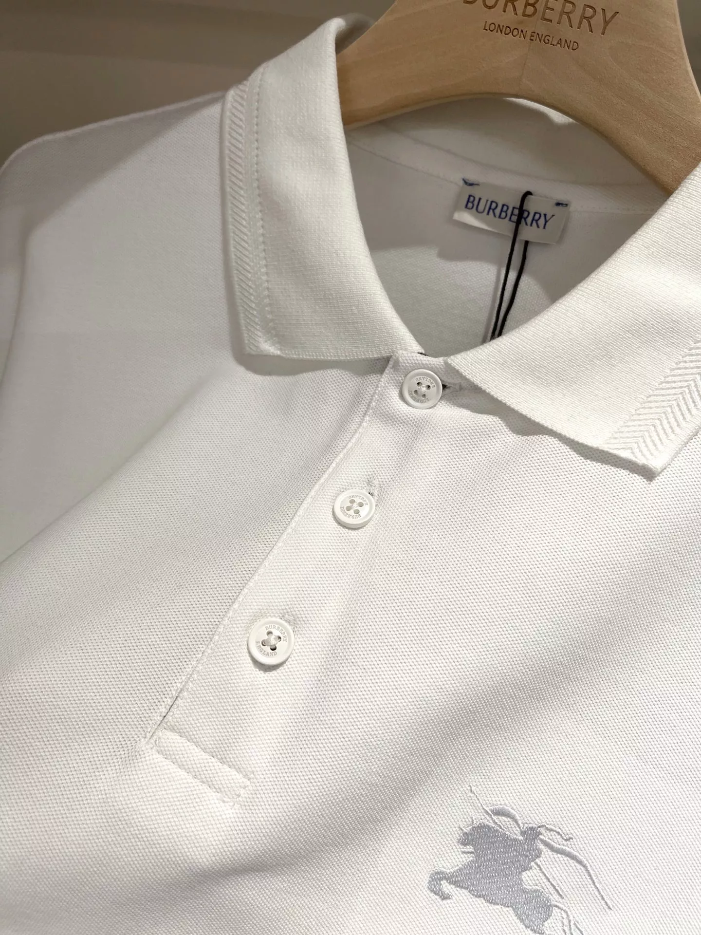 Affordable 7874 Burberry T-Shirts Short Sleeved For Unisex