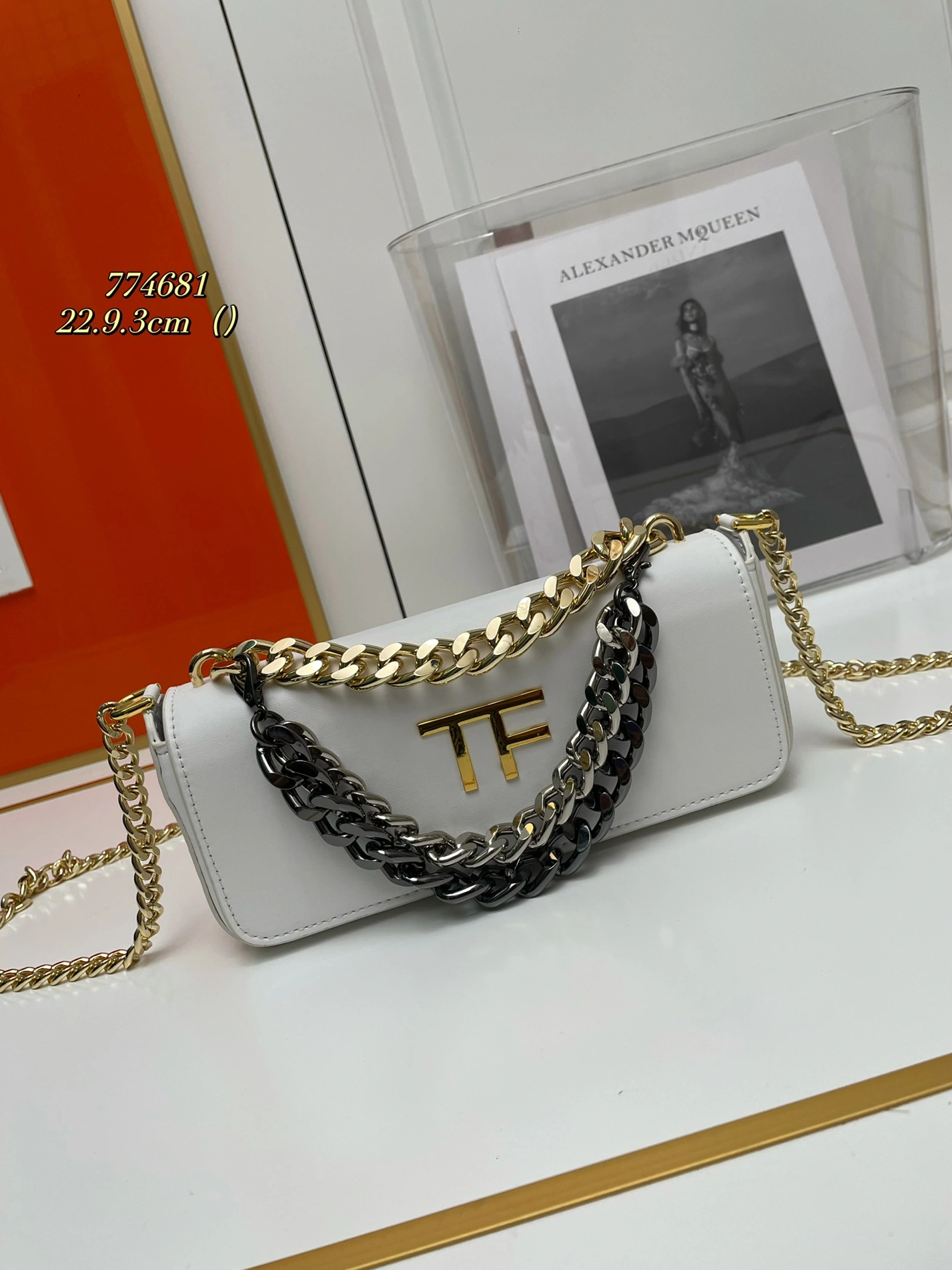 Affordable 794 Tom Ford AAA Quality Messenger Bags For Women