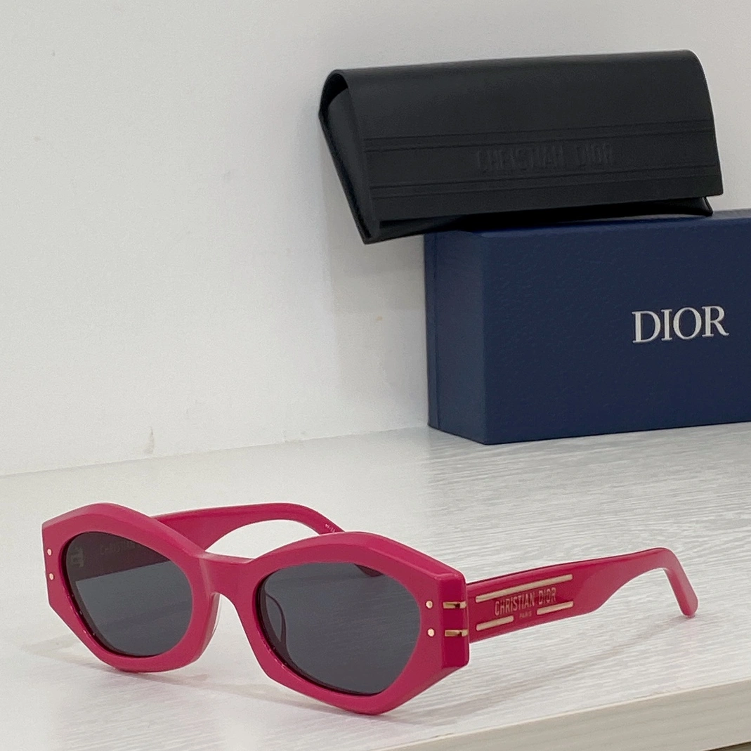 Affordable 7952 Christian Dior AAA Quality Sunglasses