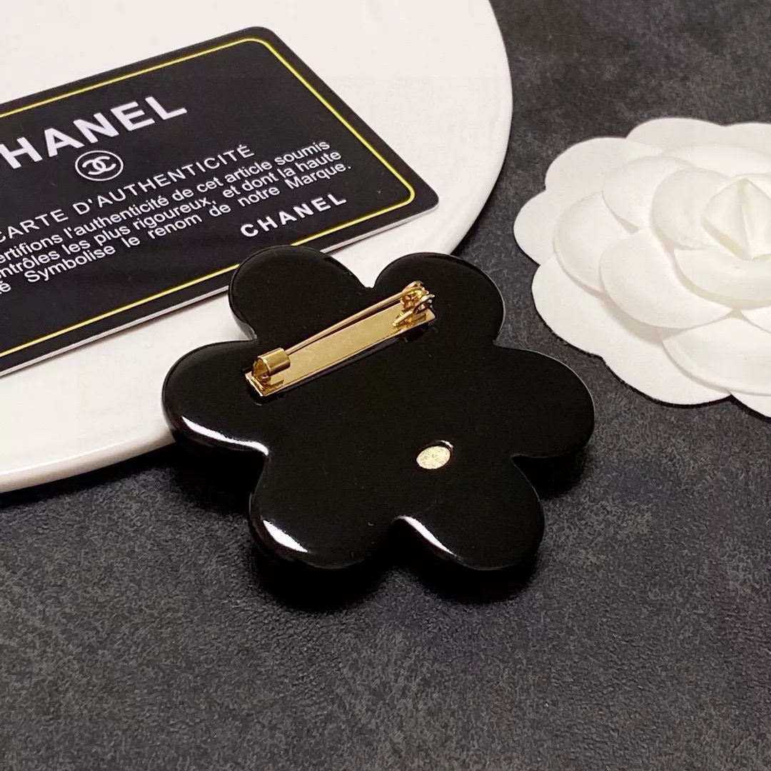 Affordable 8049 Chanel Brooches For Women