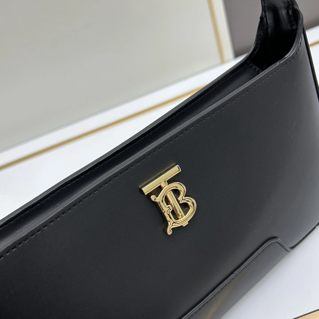 Affordable 8136 Burberry AAA Quality Shoulder Bags For Women