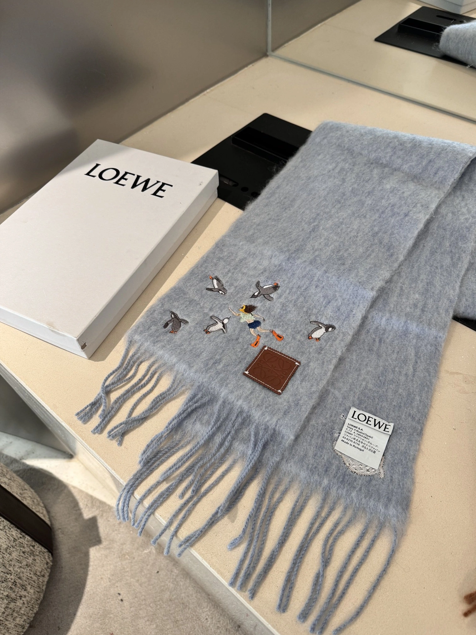 Affordable 8413 LOEWE Scarf