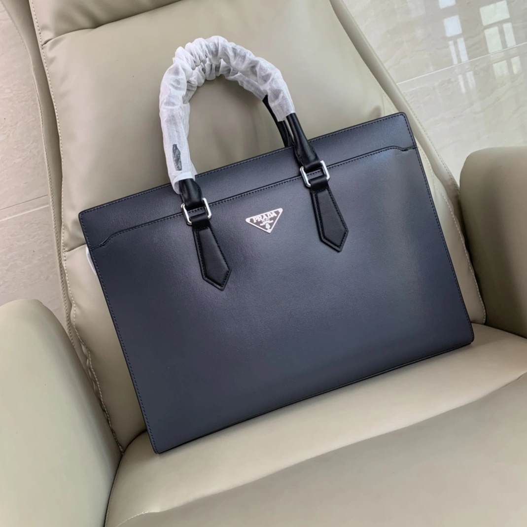 Affordable 8495 Prada AAA Man Handbags