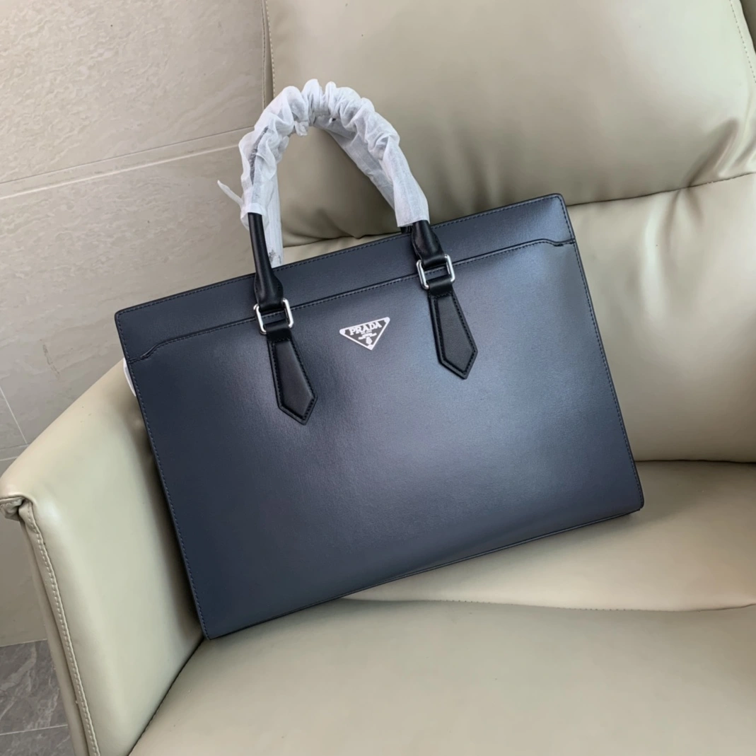 Affordable 8495 Prada AAA Man Handbags