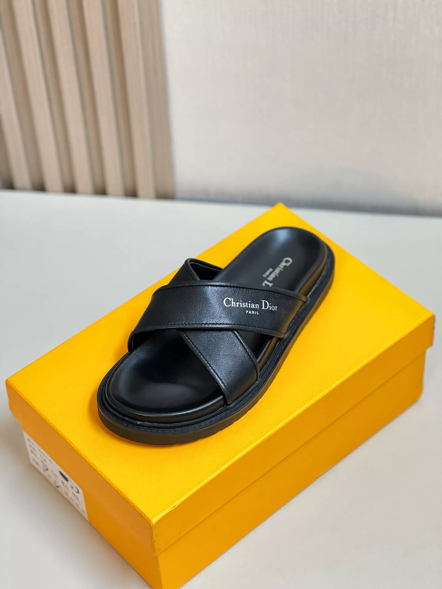 Affordable 8569 Christian Dior Slippers For Men
