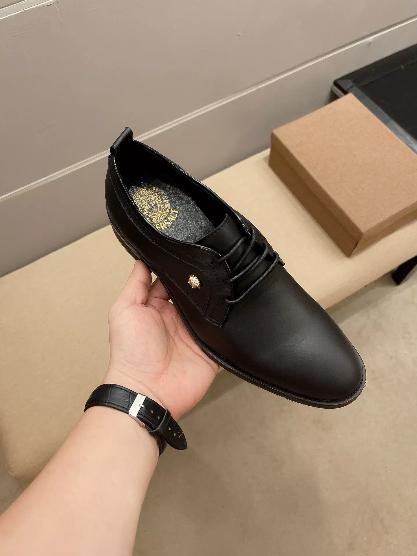 Affordable 8569 Versace Leather Shoes For Men