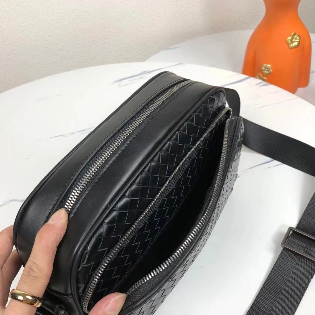 Affordable 8693 Bottega Veneta AAA Man Messenger Bags