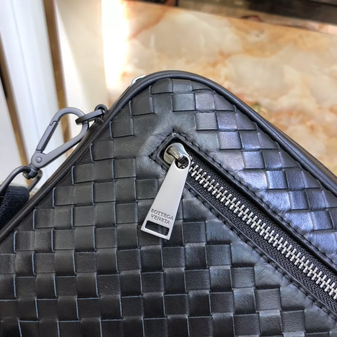 Affordable 8794 Bottega Veneta AAA Man Messenger Bags
