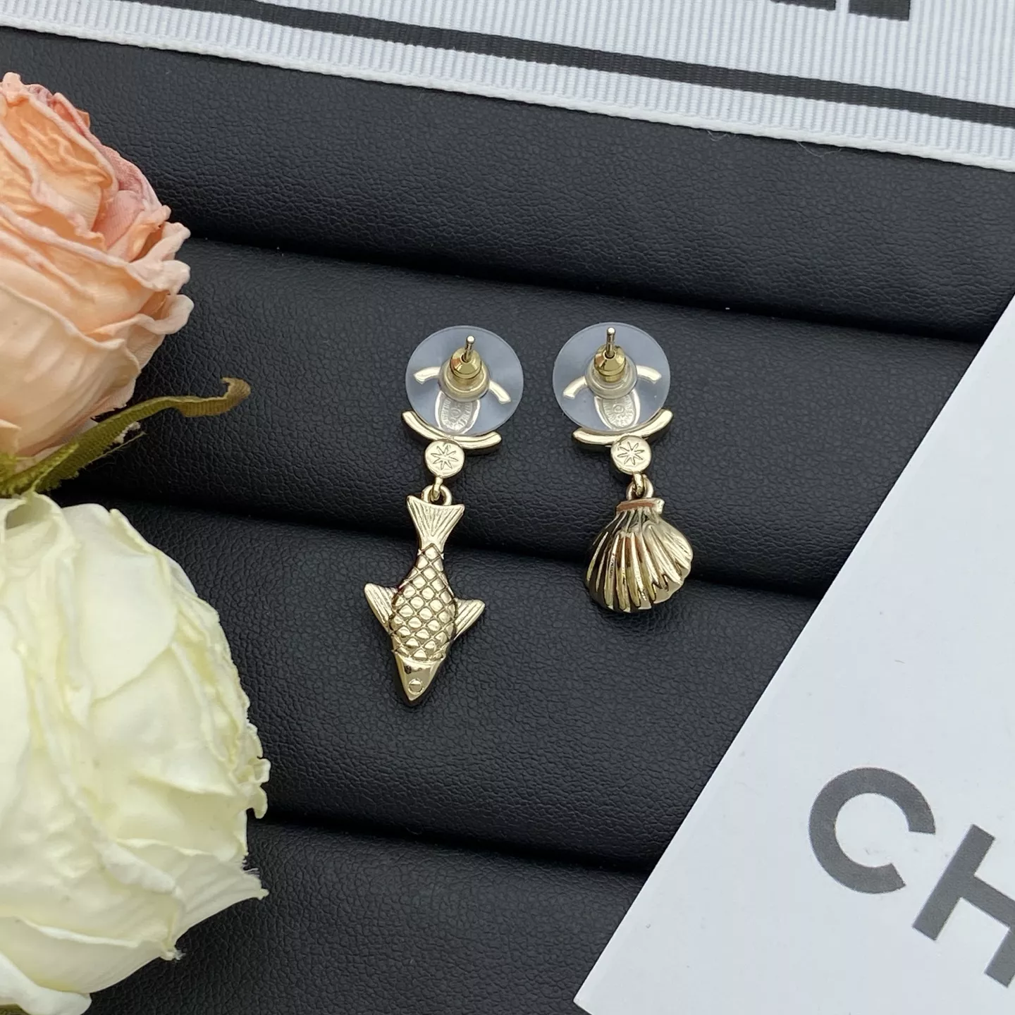 Affordable 8822 Chanel Earrings For Women