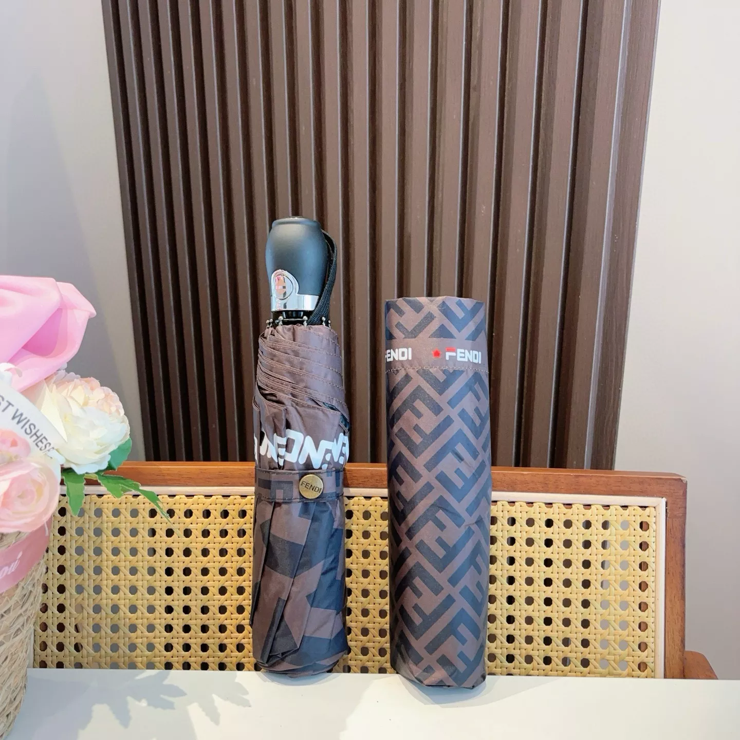 Affordable 883 Fendi Umbrellas
