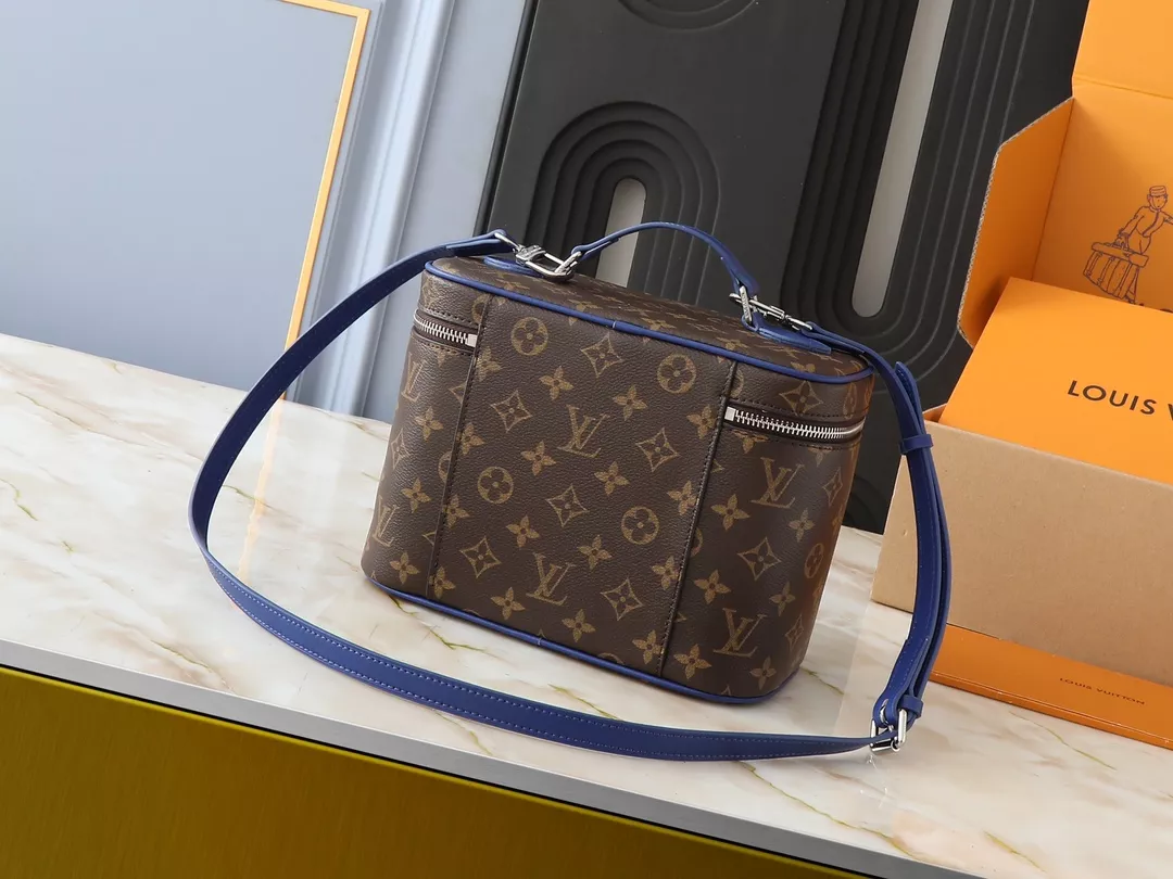 Affordable 8937 Louis Vuitton AAA Quality Handbags For Women