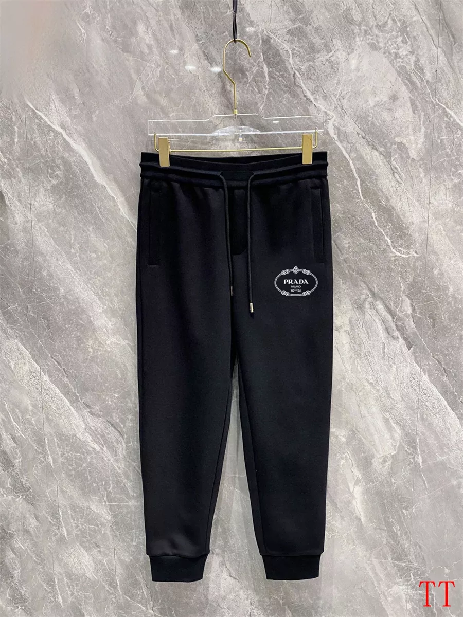 Affordable 8995 Prada Tracksuits Long Sleeved For Men