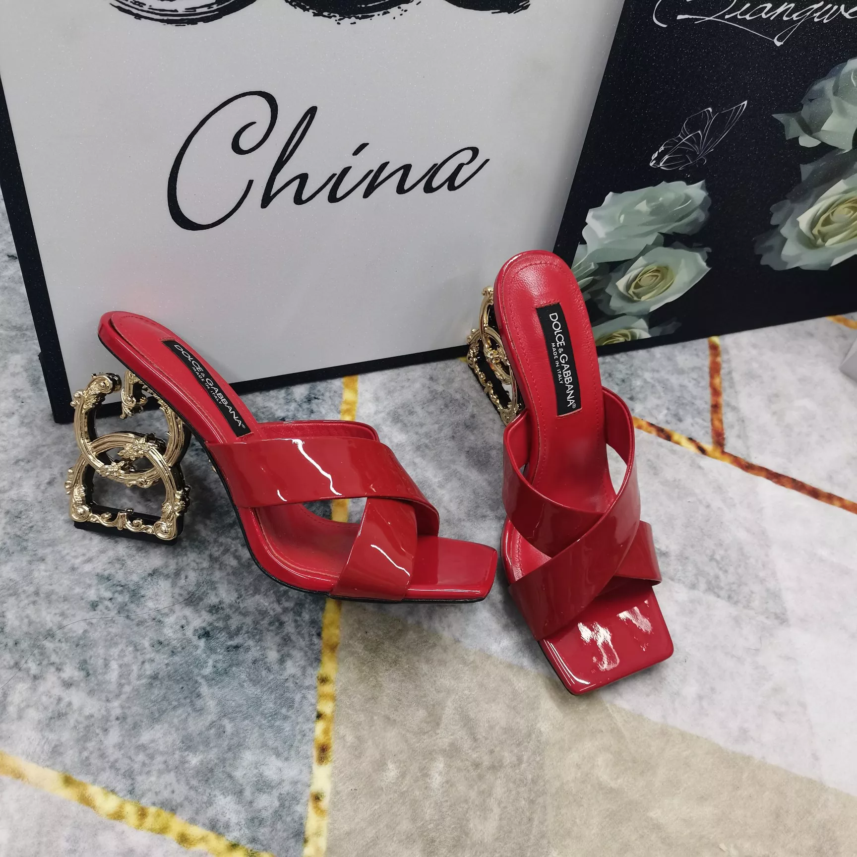 Affordable 9254 Dolce & Gabbana D&G Slippers For Women