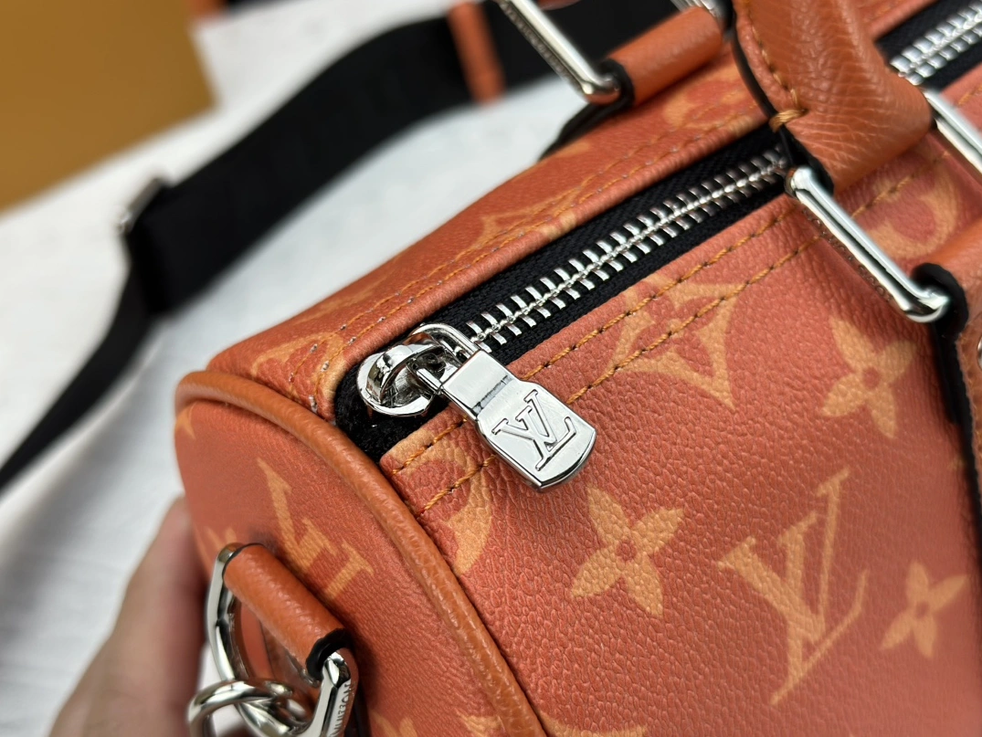 Affordable 926 Louis Vuitton AAA Quality Handbags For Women