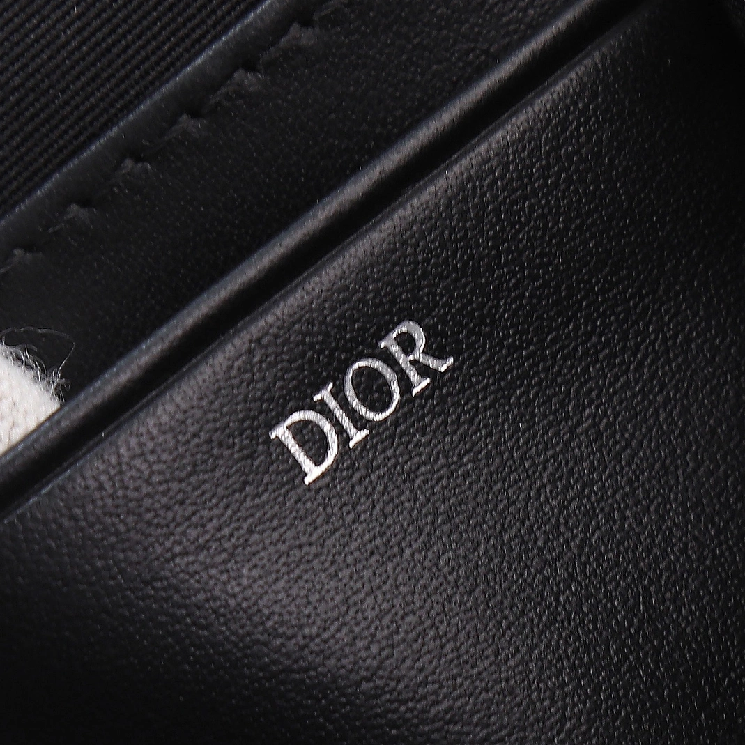 Affordable 9423 Christian Dior AAA Man Messenger Bags