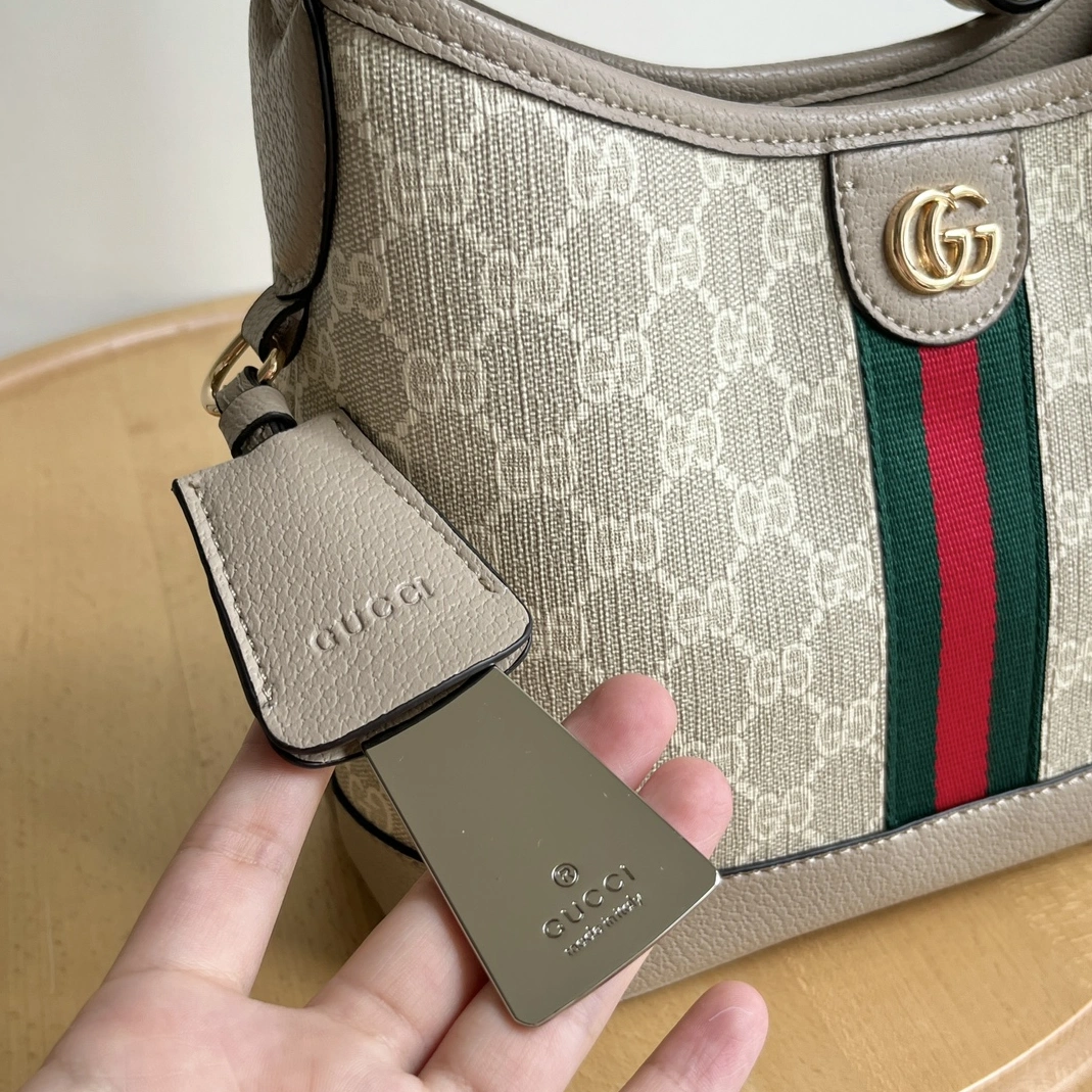 Affordable 9459 Gucci AAA Quality Shoulder Bags For Women
