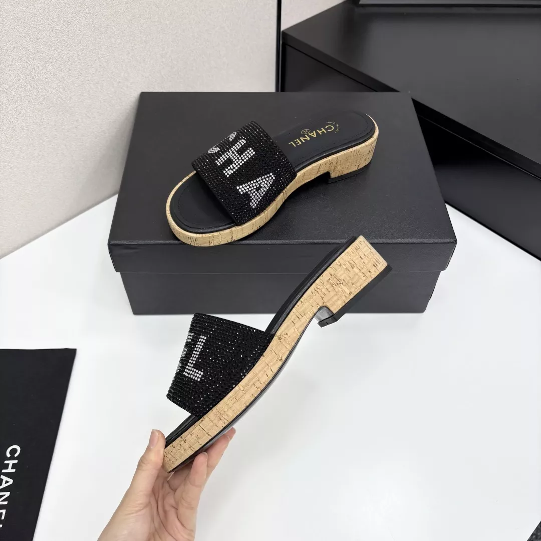 Affordable 9560 Chanel Slippers For Women