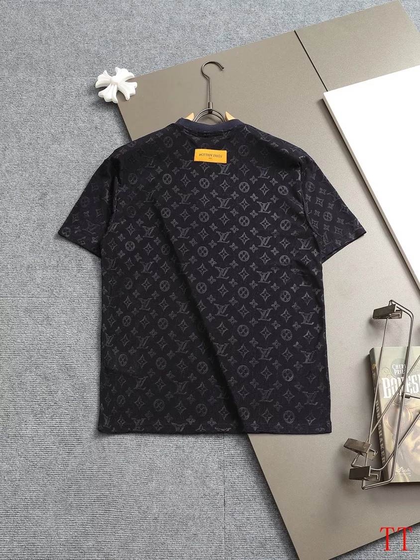 Affordable 9854 Louis Vuitton LV T-Shirts Short Sleeved For Unisex