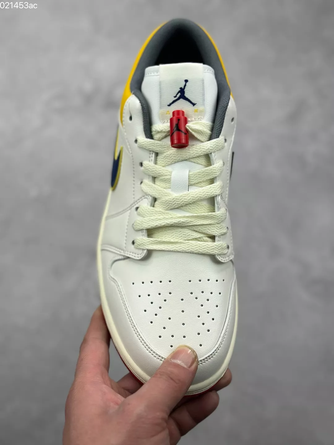 Air Jordan-1-Low For Men AllSeason 8038